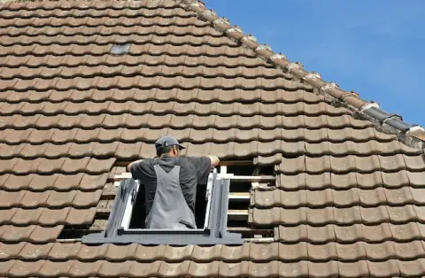 Pose de velux - Saint-Martin-de-Valamas